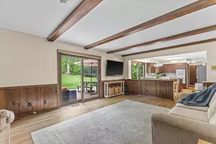 N10W27274 Rolling Ridge Dr, Pewaukee, WI 53188 - Photo 10