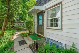 8125 W Dixon St, Milwaukee, WI 53214 - Photo 26