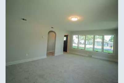 1300  Center St, Watertown, WI 53098 - Photo 12