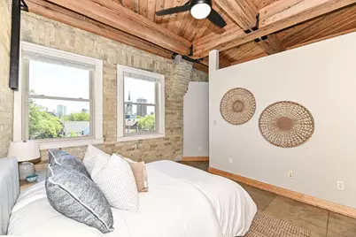904 E Pearson St #401, Milwaukee, WI 53202 - Photo 24