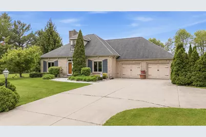 4405  Honeywood Ln, Jackson, WI 53037 - Photo 44