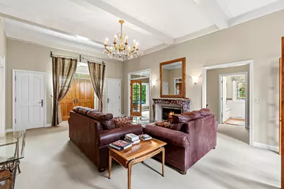 4405  Honeywood Ln, Jackson, WI 53037 - Photo 10