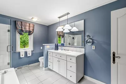 4405  Honeywood Ln, Jackson, WI 53037 - Photo 20