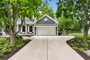 452 Park Ln, Williams Bay, WI 53191 - Photo 2