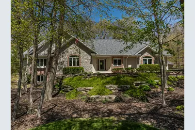 260  Glacial Dr, Slinger, WI 53086 - Photo 2