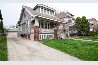 3929 N Maryland Ave, Shorewood, WI 53211 - Photo 2
