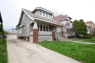 3929 N Maryland Ave, Shorewood, WI 53211 - Photo 2