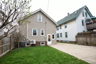 3929 N Maryland Ave, Shorewood, WI 53211 - Photo 6