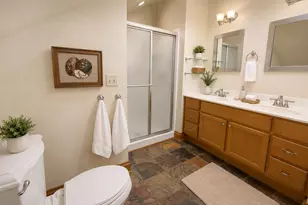3929 N Maryland Ave, Shorewood, WI 53211 - Photo 26