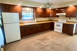 1905 N Rapids Rd, Manitowoc Rapids, WI 54220 - Photo 4