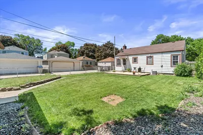 3616 S Logan Ave, Milwaukee, WI 53207 - Photo 24