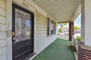 3935 N Palmer St, Milwaukee, WI 53212 - Photo 2