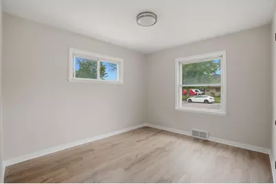 3205 S 72nd St, Milwaukee, WI 53219 - Photo 18