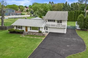 21190 Watertown Rd, Brookfield, WI 53186 - Photo 38