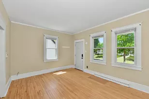212 N 70th St, Milwaukee, WI 53213 - Photo 4