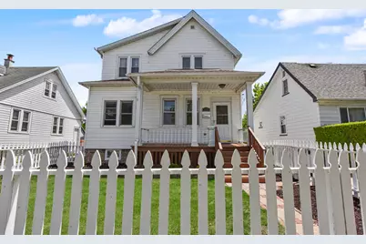 212 N 70th St #A, Milwaukee, WI 53213 - Photo 2