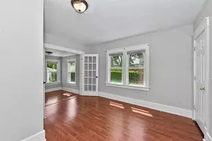 212 N 70th St, Milwaukee, WI 53213 - Photo 10
