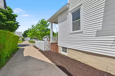 212 N 70th St #A, Milwaukee, WI 53213 - Photo 38