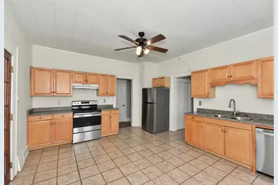 212 N 70th St #A, Milwaukee, WI 53213 - Photo 6