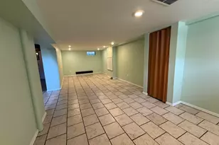 8835 W Bender Ave, Milwaukee, WI 53225 - Photo 24