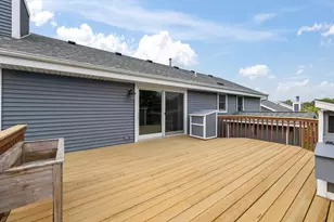 2722 Field Dr, Waukesha, WI 53188 - Photo 8