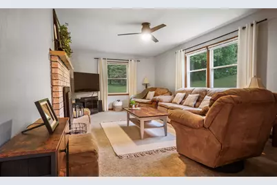 S56W23550  Maplewood Ter, Waukesha, WI 53189 - Photo 14