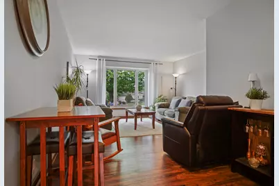 S56W23550  Maplewood Ter, Waukesha, WI 53189 - Photo 8