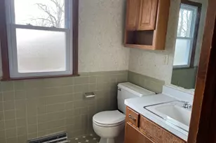 201 W Pierre Ln, Port Washington, WI 53074 - Photo 14