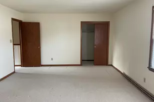 201 W Pierre Ln, Port Washington, WI 53074 - Photo 12