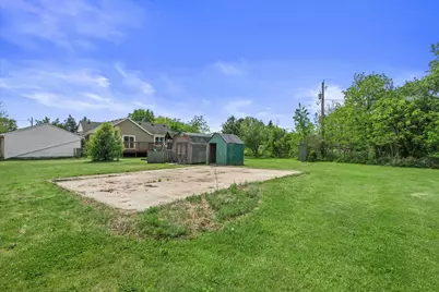 2028 W Oakwood Rd, Oak Creek, WI 53154 - Photo 52