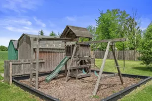 2028 W Oakwood Rd, Oak Creek, WI 53154 - Photo 50