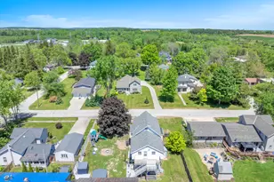 717 W 3rd St, Waldo, WI 53093 - Photo 24
