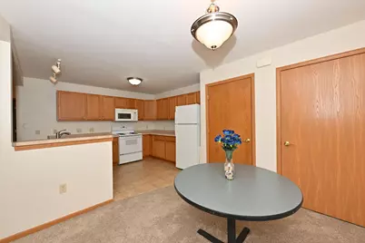 W1062  Marietta Ave #305, Ixonia, WI 53036 - Photo 10