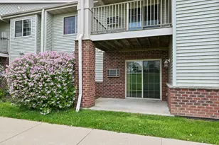 W1062 Marietta Ave, Ixonia, WI 53036 - Photo 2