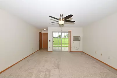 W1062  Marietta Ave #305, Ixonia, WI 53036 - Photo 4