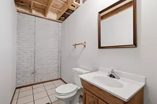 925 E Fitzsimmons Rd, Oak Creek, WI 53154 - Photo 22