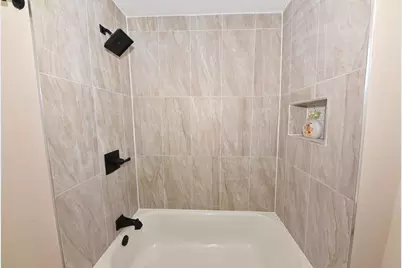 4306 N 21st St, Milwaukee, WI 53209 - Photo 16