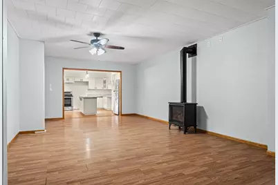 24372  4th St, Trempealeau, WI 54661 - Photo 8
