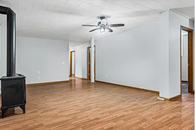 24372  4th St, Trempealeau, WI 54661 - Photo 6