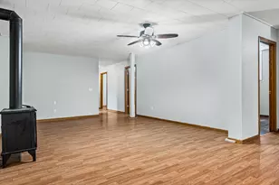 24372 4th St, Trempealeau, WI 54661 - Photo 6