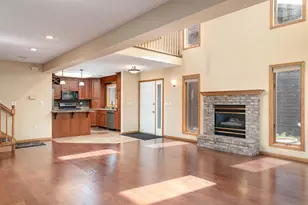 1067 Lauderdale -, Onalaska, WI 54650 - Photo 4