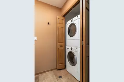 1067  Lauderdale -, Onalaska, WI 54650 - Photo 20