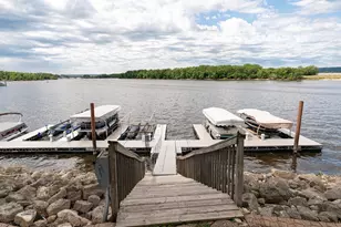 1067 Lauderdale -, Onalaska, WI 54650 - Photo 24