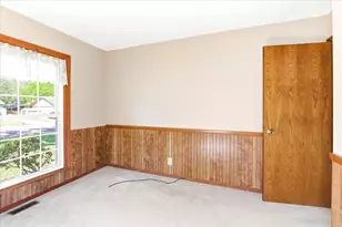 1614 Monroe St, Onalaska, WI 54650 - Photo 24