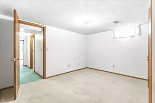 1614 Monroe St, Onalaska, WI 54650 - Photo 38