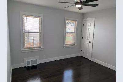 3130 S Clement Ave, Milwaukee, WI 53207 - Photo 10