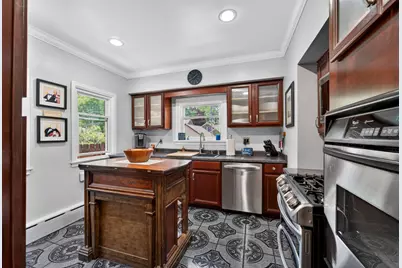 3261 S Logan Ave, Milwaukee, WI 53207 - Photo 4