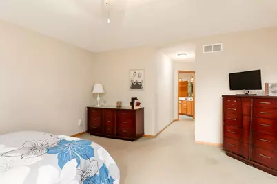 W173N7932  Bluejay Ct, Menomonee Falls, WI 53051 - Photo 26