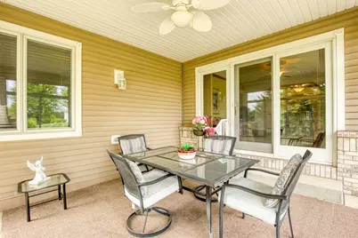 W173N7932  Bluejay Ct, Menomonee Falls, WI 53051 - Photo 22