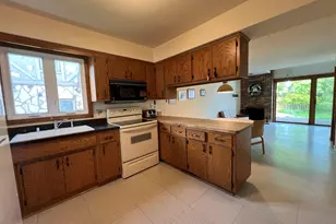 3009 Chatham St, Racine, WI 53402 - Photo 10